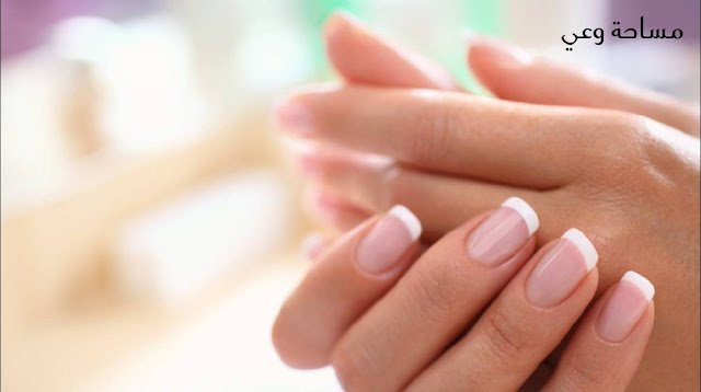 طريقة تطويل الأظافر بدون زيت الزيتون