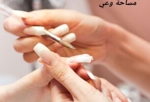 عمل اظافر اكريليك في البيت