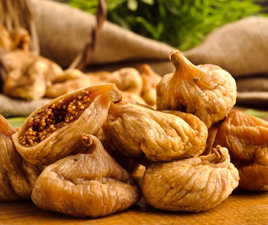 فوائد تين مجفف